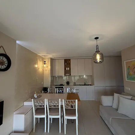Grand Europa Luxury Apartment